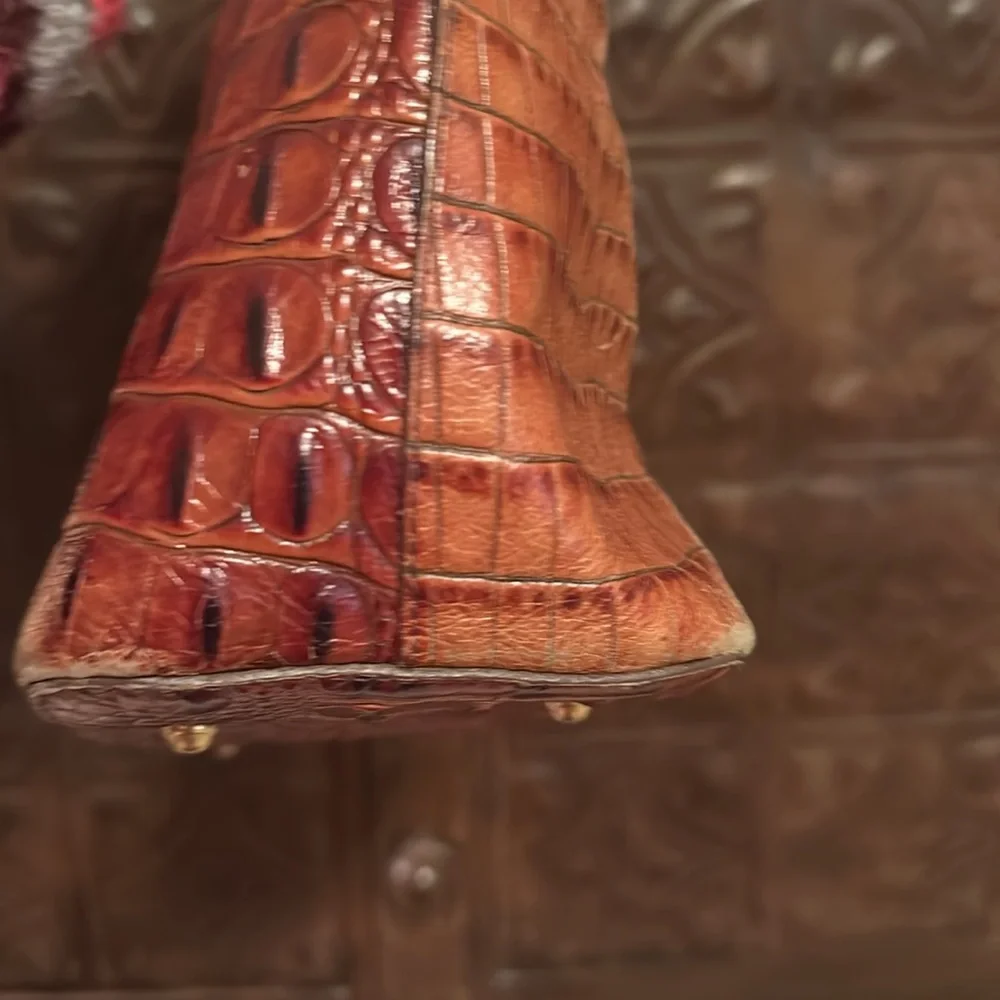 Brahmin leather handbag—beautiful! 9.5” x 14” - Picture 7 of 7